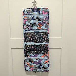 Vera Bradley Hanging Travel Organizer in the Butterfly Pattern